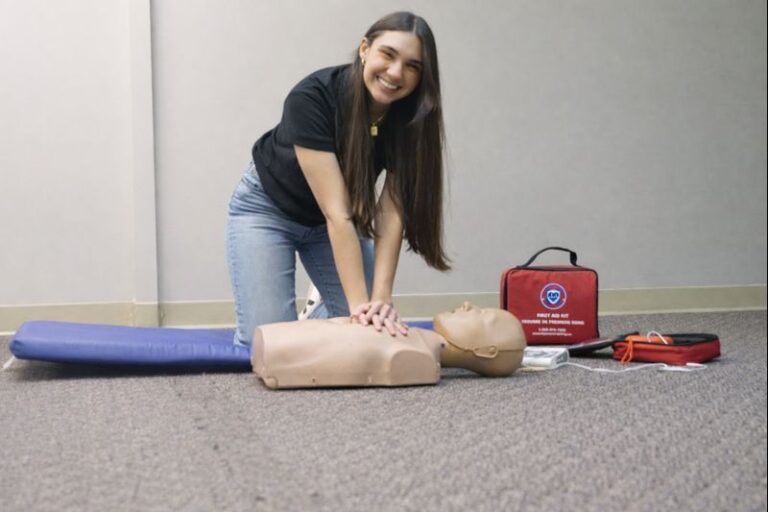 First Aid Class in Hamilton